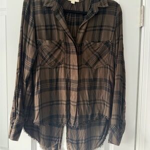 Cloth and Stone Army Green Plaid Button-Up Shirt